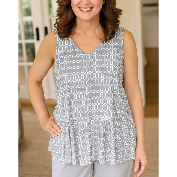 2/$15 Susan Graver Tiered Tunic Tank Top Gray White Sleeveless V-Neck Size M - Picture 1 of 9